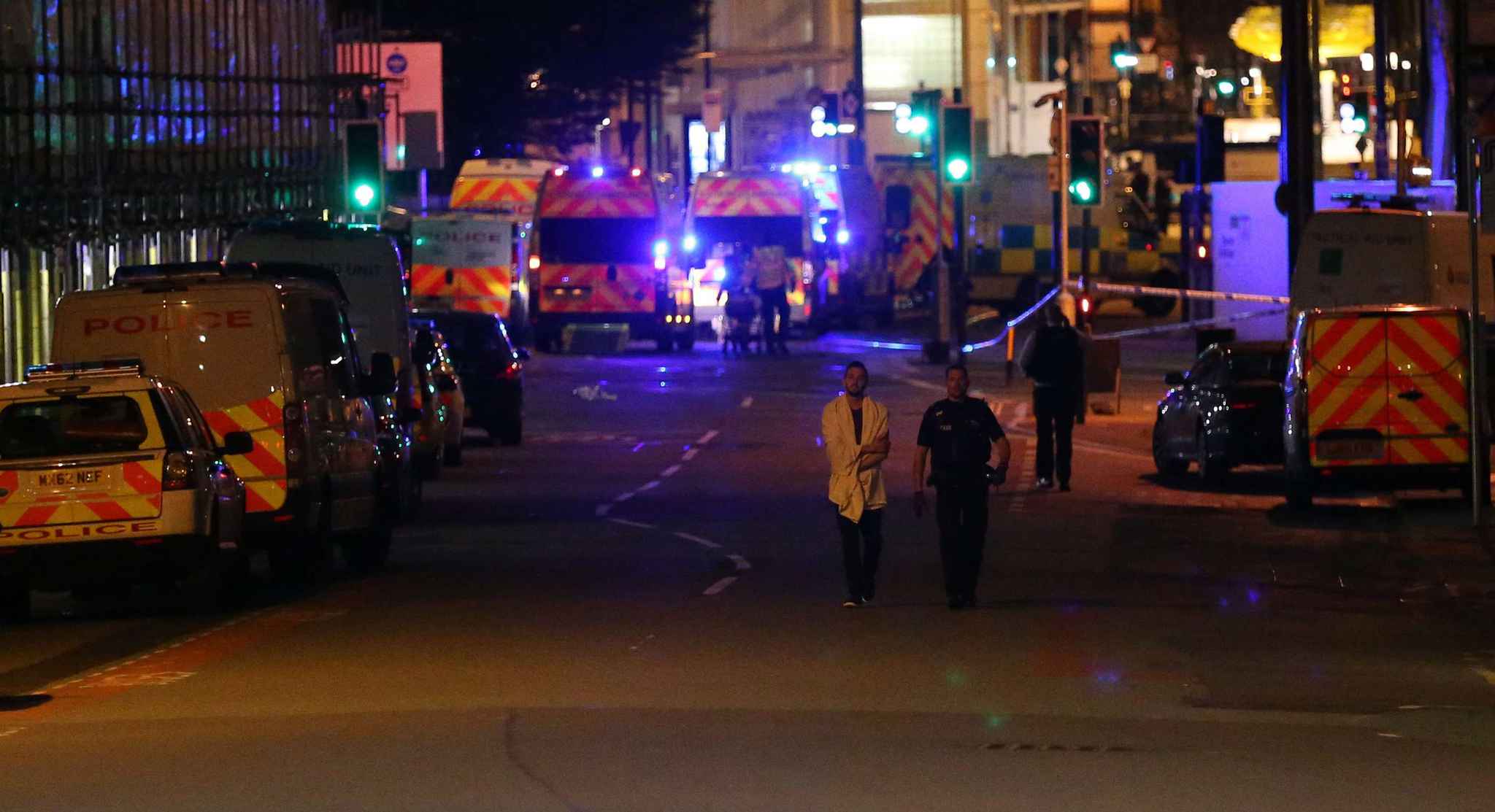 Un kamikaze d'origine libyenne, 22 morts, l'EI revendique — Attentat Manchester