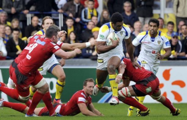 Les Saracens et les Harlequins de Londres, l'Ulster et Clermont ont fait forte impression ce week-end lors de la 1re journée de la Coupe d'Europe marquée par la victoire de Toulouse sur Leicester et les timides débuts du double tenant du titre, le Leinster, face à Exeter Les Saracens et les Harlequins de Londres, l'Ulster et Clermont ont fait forte impression ce week-end lors de la 1re journée de la Coupe d'Europe marquée par la victoire de Toulouse sur Leicester et les timides débuts du double tenant du titre, le Leinster, face à Exeter