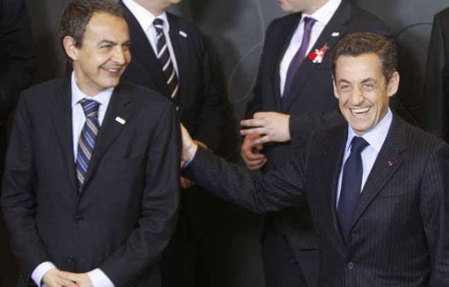 Jose Luis Zapatero et Nicolas Sarkozy, le 1er mars 2009 à Bruxelles. Jose Luis Zapatero et Nicolas Sarkozy, le 1er mars 2009 à Bruxelles.