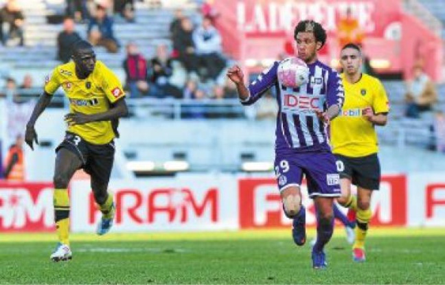 Etienne Capoue sera encore samedi l'atout majeur des Toulousains à Marseille. Etienne Capoue sera encore samedi l'atout majeur des Toulousains à Marseille.