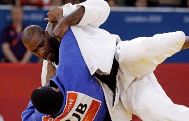 Teddy Riner lors d'un combat à Londres le 3 août 2012 Teddy Riner lors d'un combat à Londres le 3 août 2012