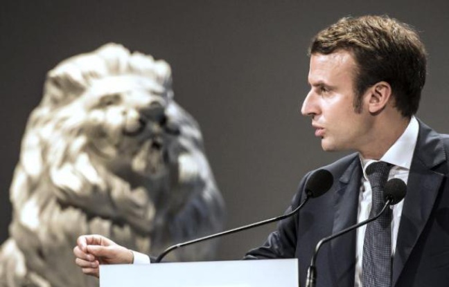 The economy minister Emmanuel Macron & # xE0; Lyon October 9, 2014