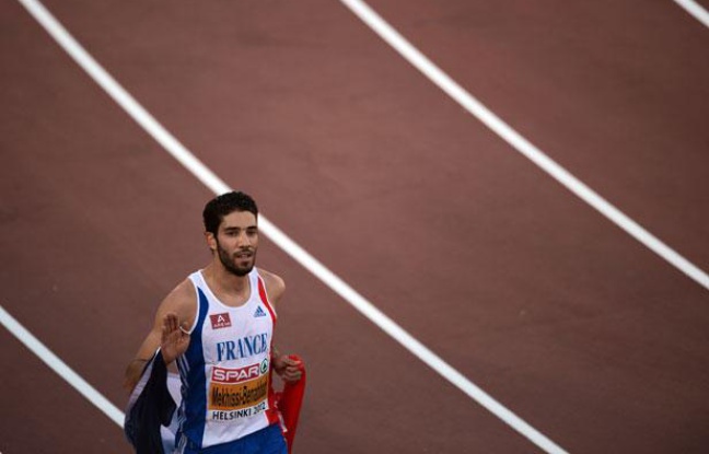 Mahiedine Mekhissi-Benabbad, spécialiste français du 3000m steeple, célèbre son titre de champion d'Europe le 29 juin 2012, à Helsinki. Mahiedine Mekhissi-Benabbad, spécialiste français du 3000m steeple, célèbre son titre de champion d'Europe le 29 juin 2012, à Helsinki.