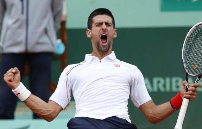 Malgré quatre balles de match, Jo-Wilfried Tsonga a été éliminé en quarts de finale de Roland-Garros par le N.1 mondial Novak Djokovic, vainqueur du Français en cinq sets 6-1, 5-7, 5-7, 7-6 (8/6), 6-1 mardi. Malgré quatre balles de match, Jo-Wilfried Tsonga a été éliminé en quarts de finale de Roland-Garros par le N.1 mondial Novak Djokovic, vainqueur du Français en cinq sets 6-1, 5-7, 5-7, 7-6 (8/6), 6-1 mardi.