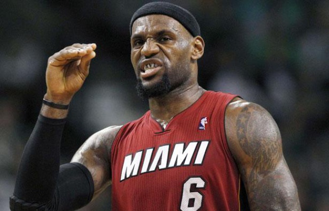 Le joueur de Miami LeBron James face à Boston le 7 juin 2012. Le joueur de Miami LeBron James face à Boston le 7 juin 2012.