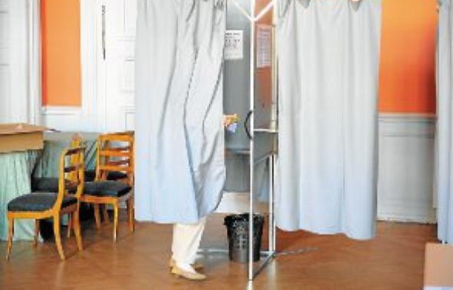 Dimanche, 40 % des électeurs de Haute-Garonne ont boudé les urnes. Dimanche, 40 % des électeurs de Haute-Garonne ont boudé les urnes.