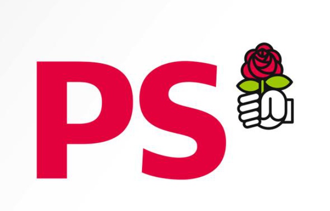 Le nouveau logo du parti socialiste, rendu public le 12 janvier 2010. Le nouveau logo du parti socialiste, rendu public le 12 janvier 2010.