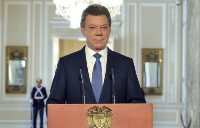 La Colombie a annoncé mardi l'ouverture de négociations avec la guérilla des Farc, un processus de paix historique après un demi-siècle de conflit armé, qui se déroulera à partir d'octobre en terrain neutre, en Norvège, puis à Cuba. La Colombie a annoncé mardi l'ouverture de négociations avec la guérilla des Farc, un processus de paix historique après un demi-siècle de conflit armé, qui se déroulera à partir d'octobre en terrain neutre, en Norvège, puis à Cuba.