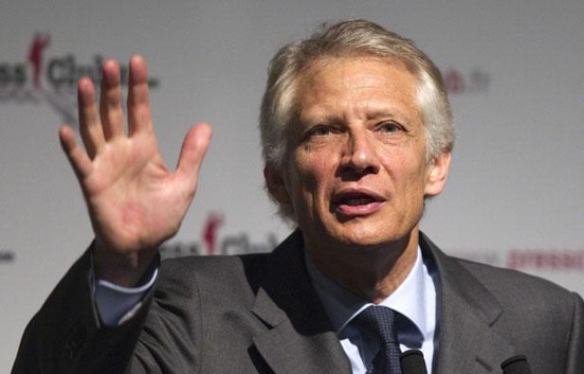 Dominique de Villepin, le 13 décembre 2011, lors d'une conférence de presse à Paris. Dominique de Villepin, le 13 décembre 2011, lors d'une conférence de presse à Paris.