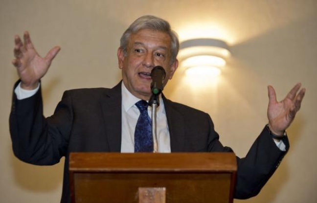 Le candidat malheureux de la gauche à la présidentielle du 1er juillet au Mexique, Andres Manuel Lopez Obrador, a annoncé vendredi qu'il lançait une campagne pour défendre "la dignité de la démocratie" et obtenir l'invalidation de l'élection, dont il conteste le résultat. Le candidat malheureux de la gauche à la présidentielle du 1er juillet au Mexique, Andres Manuel Lopez Obrador, a annoncé vendredi qu'il lançait une campagne pour défendre "la dignité de la démocratie" et obtenir l'invalidation de l'élection, dont il conteste le résultat.
