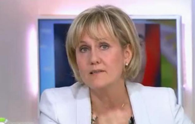 Nadine Morano sur le plateau de «C à vous», le 21 juin 2012. Nadine Morano sur le plateau de «C à vous», le 21 juin 2012.