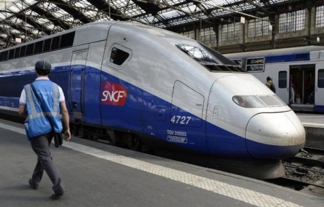 La SNCF envisagerait d'augmenter les tarifs et de durcir les conditions de remboursement des billets de TGV pour rétablir la rentabilité de ses lignes à grande vitesse La SNCF envisagerait d'augmenter les tarifs et de durcir les conditions de remboursement des billets de TGV pour rétablir la rentabilité de ses lignes à grande vitesse
