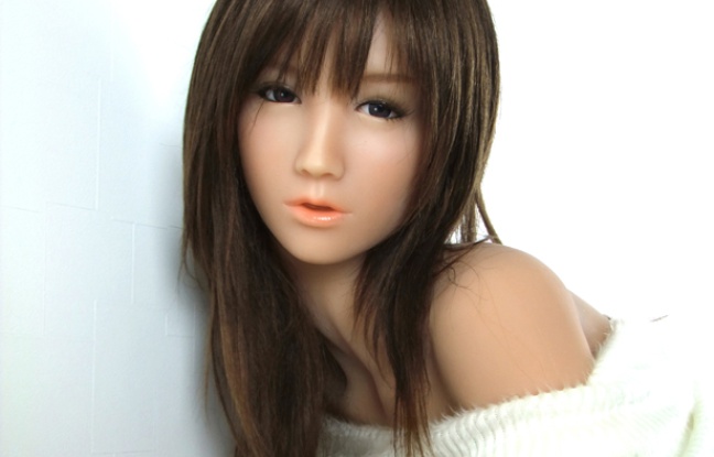 Les Love Dolls japonaises sont des robots humanoïdes très ressemblants avec lesquels le propriétaire peut se marier Les Love Dolls japonaises sont des robots humanoïdes très ressemblants avec lesquels le propriétaire peut se marier