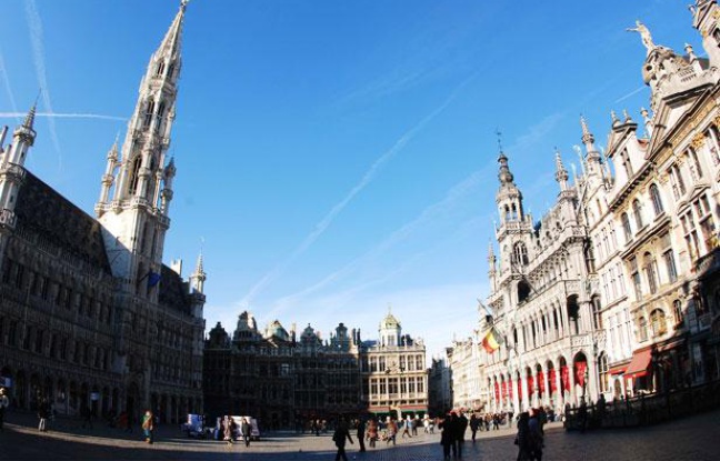 La Grand-Place de Bruxelles (Belgique), en mars 2011. La Grand-Place de Bruxelles (Belgique), en mars 2011.