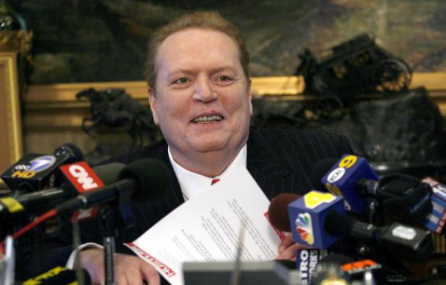 Larry Flynt, fondateur de la revue «Hustler», en conférence de presse à Beverly Hills, le 11 juillet 2007. Larry Flynt, fondateur de la revue «Hustler», en conférence de presse à Beverly Hills, le 11 juillet 2007.