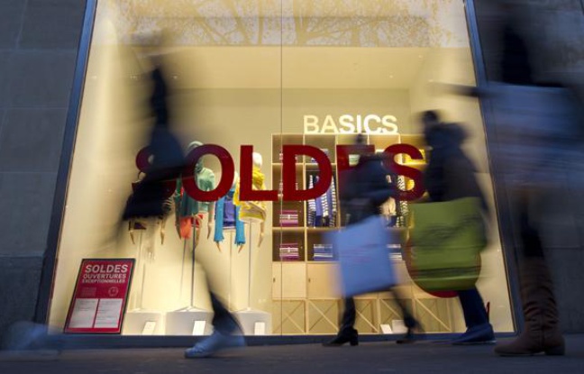 Les soldes hiver ont commencé à Paris, le 9 janvier 2013. Les soldes hiver ont commencé à Paris, le 9 janvier 2013.