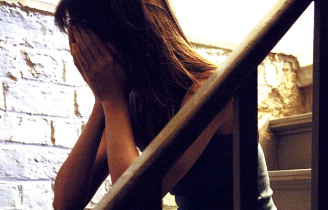 Une jeune femme déprimée. Une jeune femme déprimée.