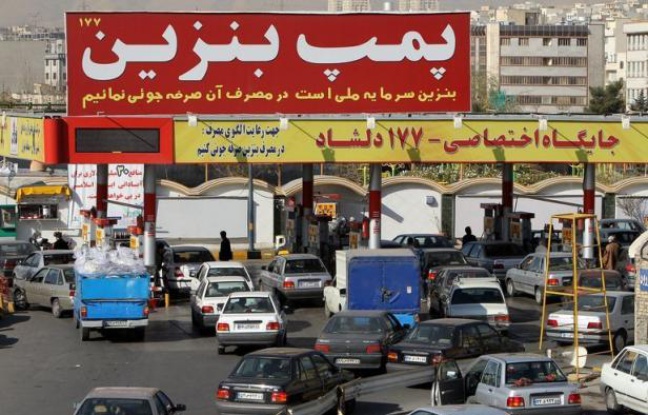 Les pays de l'Union européenne se sont mis d'accord lundi matin pour frapper l'Iran d'un embargo pétrolier graduel ainsi que pour sanctionner sa banque centrale afin d'assécher le financement de son programme nucléaire, a indiqué à l'AFP une source diplomatique. Les pays de l'Union européenne se sont mis d'accord lundi matin pour frapper l'Iran d'un embargo pétrolier graduel ainsi que pour sanctionner sa banque centrale afin d'assécher le financement de son programme nucléaire, a indiqué à l'AFP une source diplomatique.