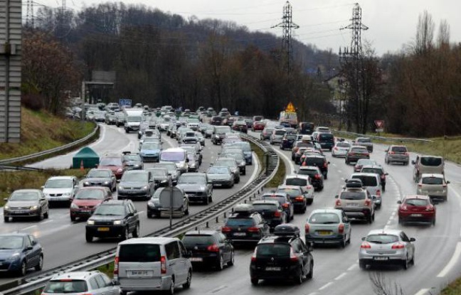Ralentissements sur l'autoroute A43 près de Chambery, le 1er mars 2014 Ralentissements sur l'autoroute A43 près de Chambery, le 1er mars 2014
