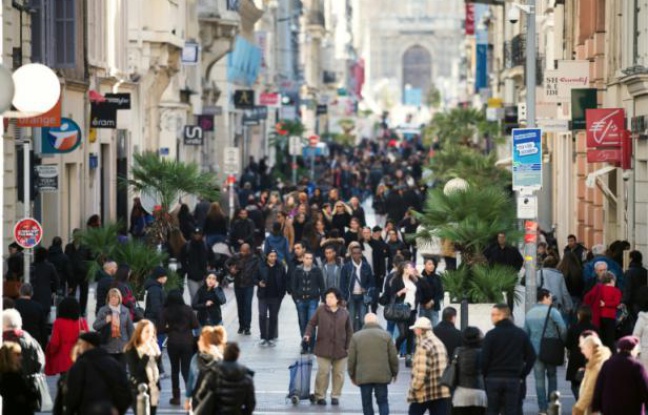 Une rue commerçante à Marseille, le 14 février 2014 Une rue commerçante à Marseille, le 14 février 2014