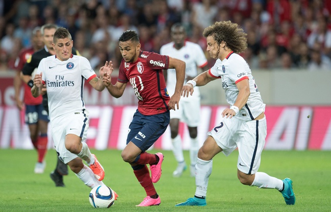 Sofiane Boufal lors de Lille-PSG, le 8 août 2015. Sofiane Boufal lors de Lille-PSG, le 8 août 2015.