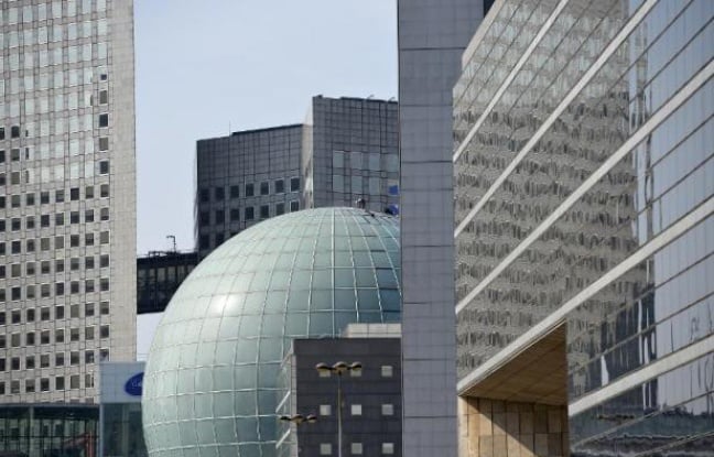 La rupture conventionnelle de CDI est particulièrement populaire chez les cadres. (Illustration du quartier des affaires de La Défense, près de Paris, le 24 avril 2015). La rupture conventionnelle de CDI est particulièrement populaire chez les cadres. (Illustration du quartier des affaires de La Défense, près de Paris, le 24 avril 2015).