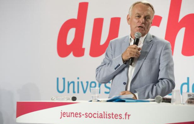 Le Premier ministre Jean-Marc Ayrault le 25 août 2012 à l'université d'été du Parti socialiste à La Rochelle. Le Premier ministre Jean-Marc Ayrault le 25 août 2012 à l'université d'été du Parti socialiste à La Rochelle.