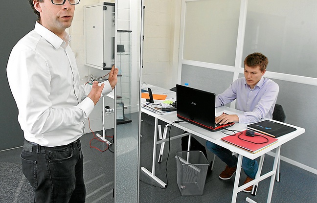 Alexi Hervé (à gauche) et son directeur technique Maxime Beauquis. Alexi Hervé (à gauche) et son directeur technique Maxime Beauquis.
