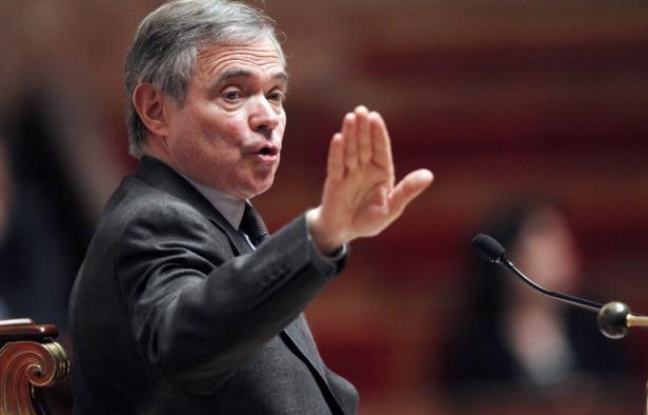 Deux députés UMP ont déposé mardi une proposition de loi pour permettre, dès juin, l'élection à la proportionnelle de 40 des 577 députés, mais Bernard Accoyer a aussitôt douché leurs espoirs en jugeant qu'il n'était "pas possible" de modifier le scrutin "en quelques semaines". Deux députés UMP ont déposé mardi une proposition de loi pour permettre, dès juin, l'élection à la proportionnelle de 40 des 577 députés, mais Bernard Accoyer a aussitôt douché leurs espoirs en jugeant qu'il n'était "pas possible" de modifier le scrutin "en quelques semaines".