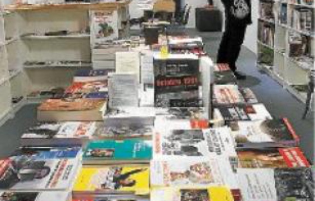 La ville compte 32 librairies, comme celle de l'Arbre, à la Plaine. La ville compte 32 librairies, comme celle de l'Arbre, à la Plaine.