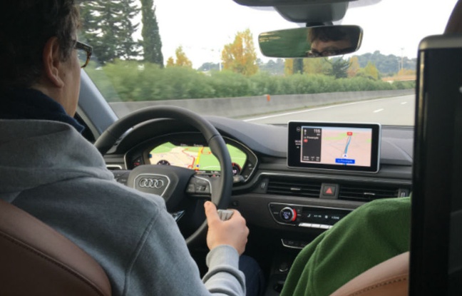 Nous avons testé Apple Car Auto et Android Auto à bord de la nouvelle Audi A4. Nous avons testé Apple Car Auto et Android Auto à bord de la nouvelle Audi A4.