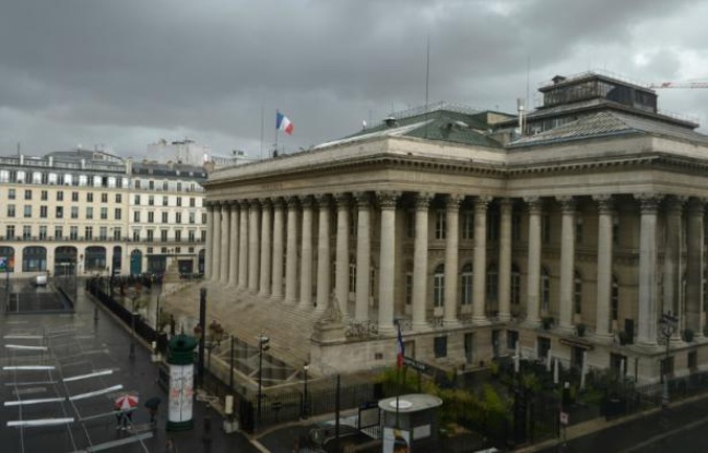 Le palais Brongniart, ex-Bourse de Paris, le 24 août 2015 Le palais Brongniart, ex-Bourse de Paris, le 24 août 2015