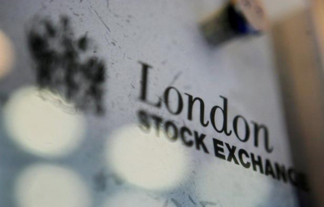 La Bourse de Londres était à nouveau en baisse vendredi matin, pliant sous le poids des inquiétudes récurrentes sur l'Europe, mais aussi sur la situation en Chine et aux Etats-Unis. La Bourse de Londres était à nouveau en baisse vendredi matin, pliant sous le poids des inquiétudes récurrentes sur l'Europe, mais aussi sur la situation en Chine et aux Etats-Unis.