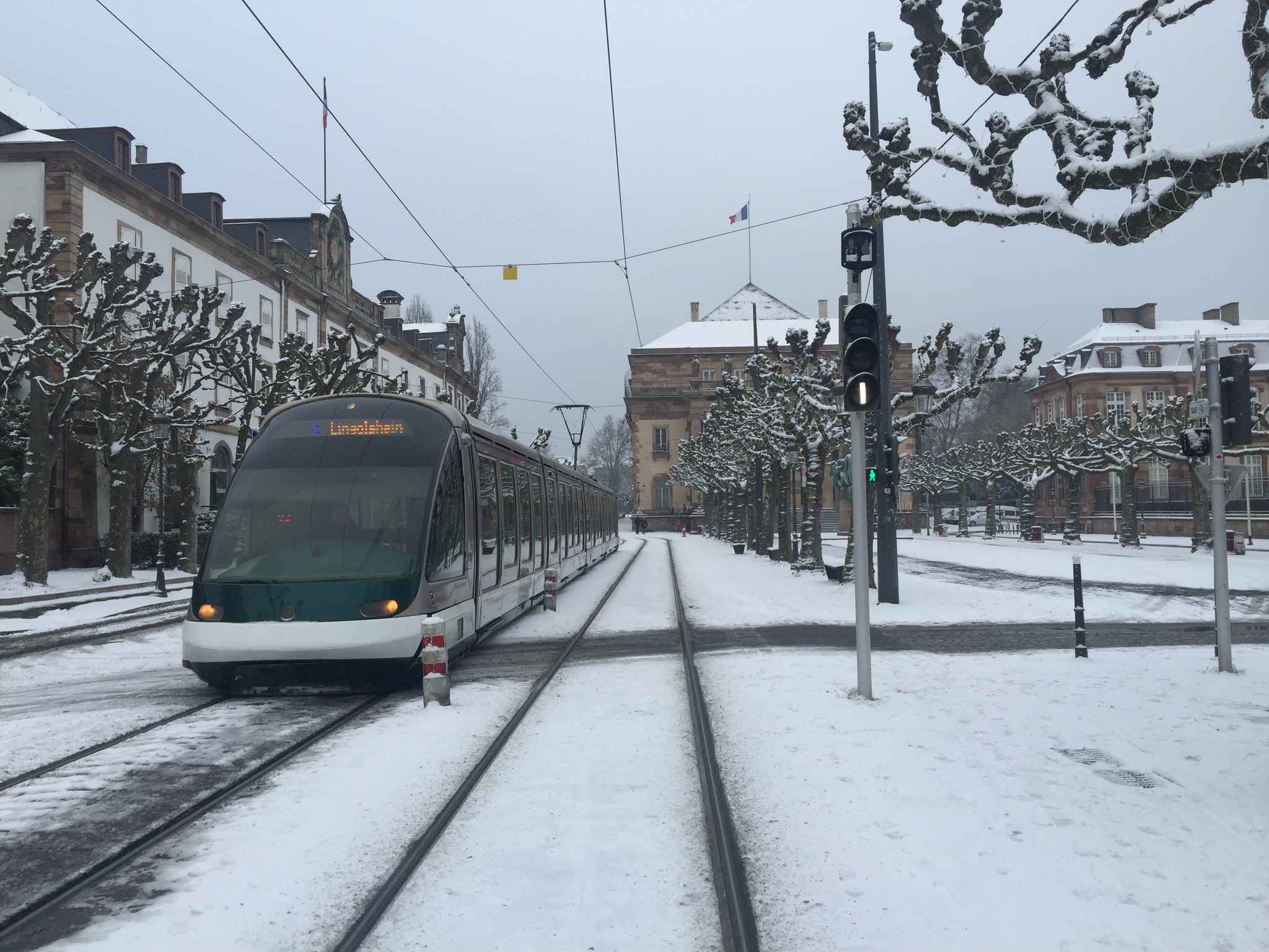 Strasbourg: après une immense panne, 300 foyers ont passé la nuit ...