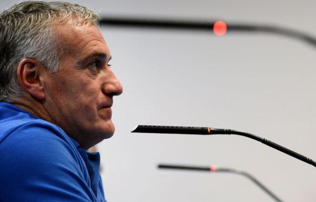 Didier Deschamps, le sélectionneur de l'équipe de France, le 15 octobre 2012, à Madrid. Didier Deschamps, le sélectionneur de l'équipe de France, le 15 octobre 2012, à Madrid.