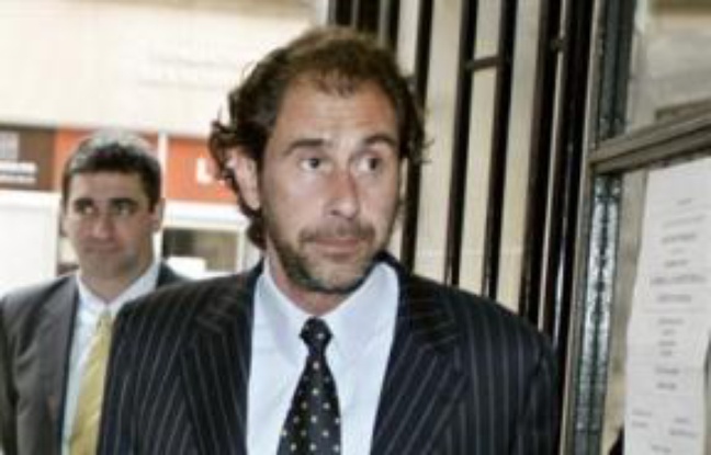 Nicolas Sarkozy a annoncé le lancement d'une mission sur le lycée afin de mener à bien la réforme, reportée à la rentrée 2010 après les importantes manifestations de la fin de l'année dernière. Elle sera dirigée par Richard Descoings, directeur de Sciences Po-Paris, connu pour sa politique d'élargissement de l'accès de son établissement à des lycéens de ZEP. Nicolas Sarkozy a annoncé le lancement d'une mission sur le lycée afin de mener à bien la réforme, reportée à la rentrée 2010 après les importantes manifestations de la fin de l'année dernière. Elle sera dirigée par Richard Descoings, directeur de Sciences Po-Paris, connu pour sa politique d'élargissement de l'accès de son établissement à des lycéens de ZEP.