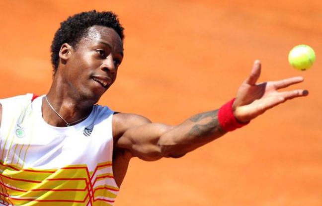 Gaël Monfils, au tournoi de Rome, le 14 mai 2012. Gaël Monfils, au tournoi de Rome, le 14 mai 2012.