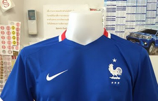 Une fuite du possible maillot de l'équipe de France pour l'Euro 2016. Une fuite du possible maillot de l'équipe de France pour l'Euro 2016.