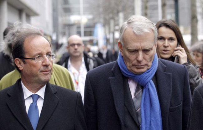 François Hollande et Jean-Marc Ayrault, à Nantes, le 19 janvier 2011. François Hollande et Jean-Marc Ayrault, à Nantes, le 19 janvier 2011.