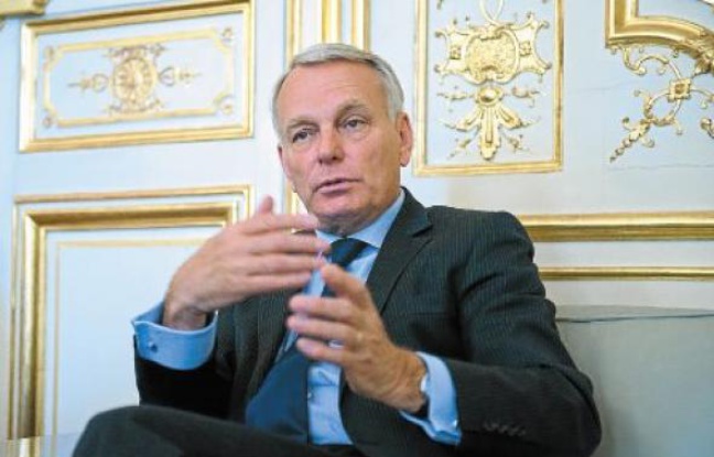 Jean-Marc Ayrault démissionnera de son poste de maire de Nantes fin juin, et restera simple conseiller municipal. Jean-Marc Ayrault démissionnera de son poste de maire de Nantes fin juin, et restera simple conseiller municipal.