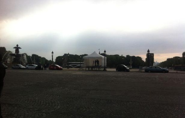 Place de la Concorde, à Paris, le 6 mai 2012. Place de la Concorde, à Paris, le 6 mai 2012.