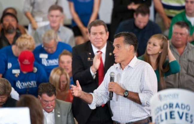 Le candidat républicain à la Maison Blanche Mitt Romney a assuré mardi qu'il n'avait "rien à cacher" aux impôts, en réponse aux attaques du camp démocrate lui reprochant de rester très discret sur certains comptes qu'il détiendrait à l'étranger. Le candidat républicain à la Maison Blanche Mitt Romney a assuré mardi qu'il n'avait "rien à cacher" aux impôts, en réponse aux attaques du camp démocrate lui reprochant de rester très discret sur certains comptes qu'il détiendrait à l'étranger.