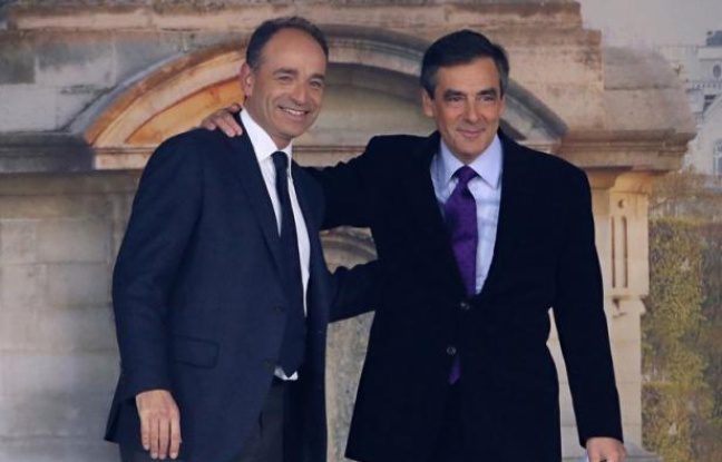 Les rivaux de l'UMP, François Fillon et Jean-François Copé, engagés un duel pour le contrôle du parti, se retrouveront samedi côte à côte à l'occasion d'un séminaire de cadres et dirigeants du mouvement consacré à la préparation des législatives. Les rivaux de l'UMP, François Fillon et Jean-François Copé, engagés un duel pour le contrôle du parti, se retrouveront samedi côte à côte à l'occasion d'un séminaire de cadres et dirigeants du mouvement consacré à la préparation des législatives.