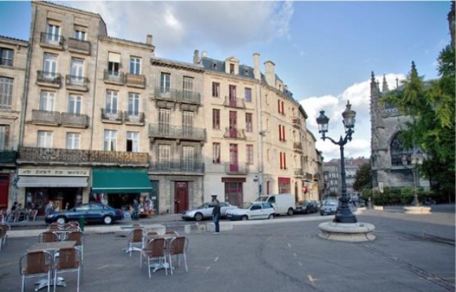 Les réhabilitations du quartier Saint-Michel, vecteurs de changements sociologiques. Les réhabilitations du quartier Saint-Michel, vecteurs de changements sociologiques.