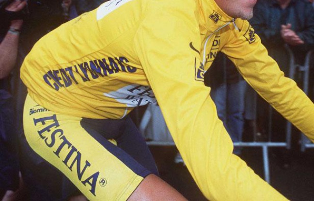 En 1999, l'équipe Festina est entièrement exclue du Tour de France pour violation du règlement anti-dopage. En 1999, l'équipe Festina est entièrement exclue du Tour de France pour violation du règlement anti-dopage.