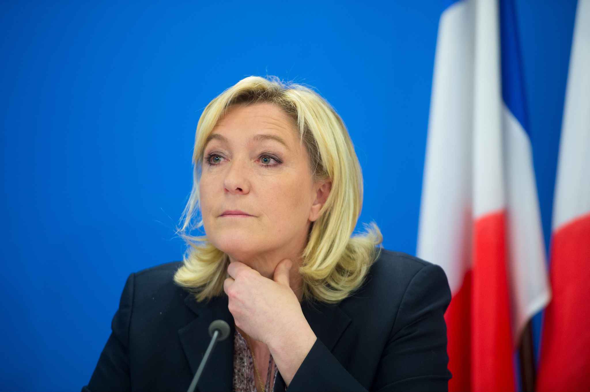 Pourquoi Marine Le Pen A Changé De Prénom Vingt assistants du FN au Parlement européen soupçonnés de fraude