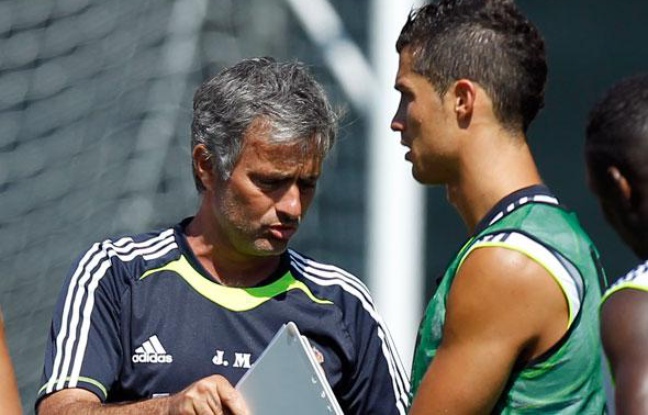 José Mourinho et Cristiano Ronaldo, le 29 juillet 2010 à Los Angeles. José Mourinho et Cristiano Ronaldo, le 29 juillet 2010 à Los Angeles.