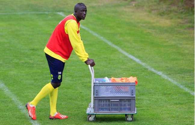 Le joueur du FC Nantes Abdoulaye Touré à l'entraînement, le 17 septembre 2013. Le joueur du FC Nantes Abdoulaye Touré à l'entraînement, le 17 septembre 2013.
