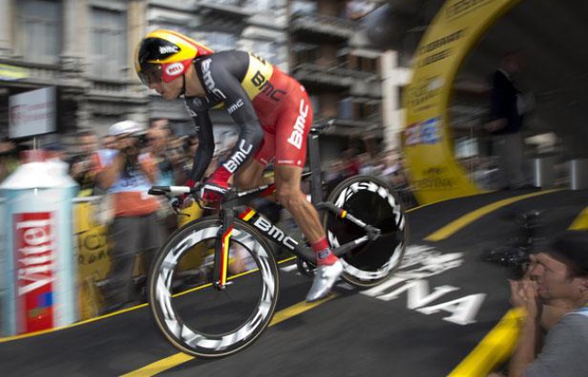 Le Belge Philippe Gilbert (BMC) lors du départ du prologue du Tour de France à Liège, le 30 juin 2012. Le Belge Philippe Gilbert (BMC) lors du départ du prologue du Tour de France à Liège, le 30 juin 2012.