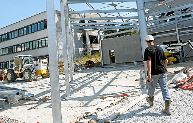 Le bâtiment sera livré début 2014. Le bâtiment sera livré début 2014.